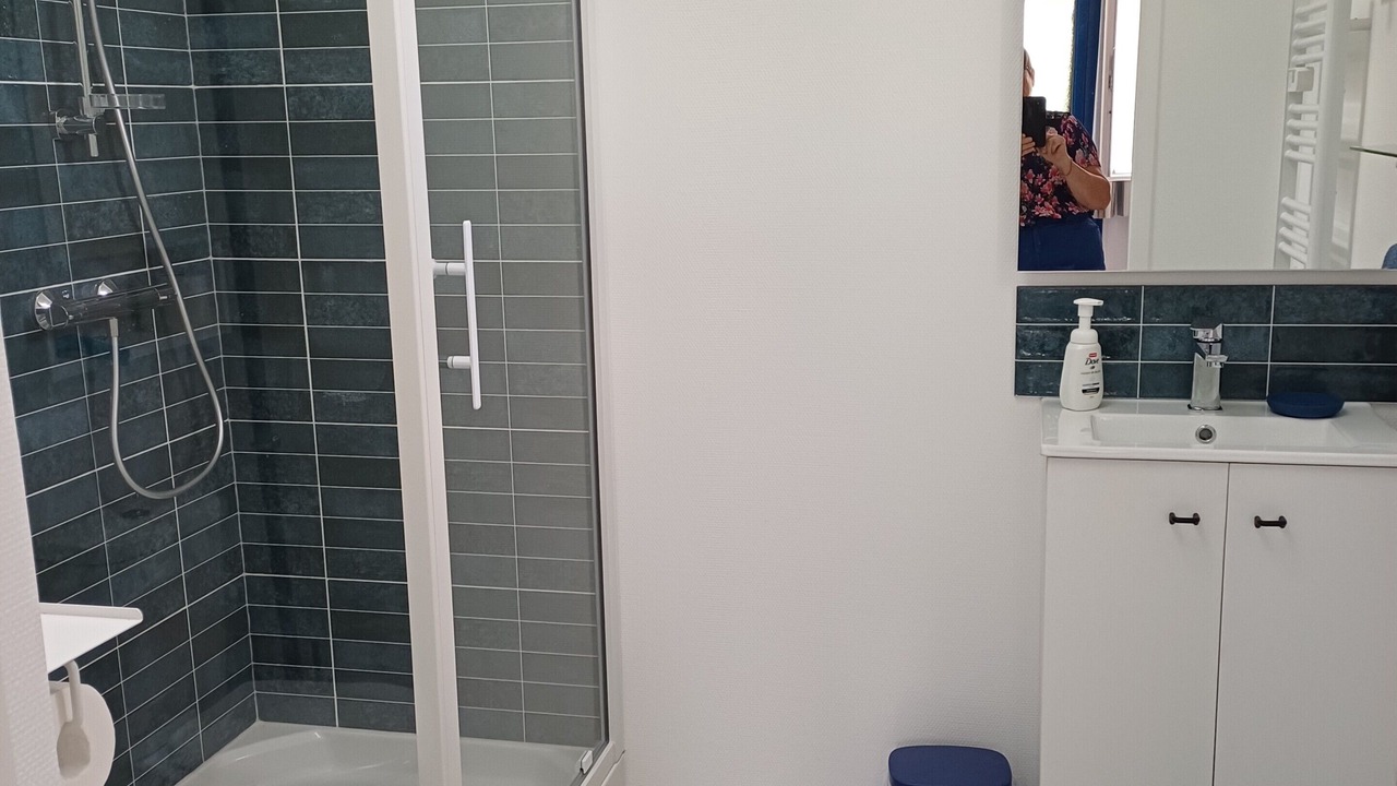 Photo of Bathroom in Fontenay