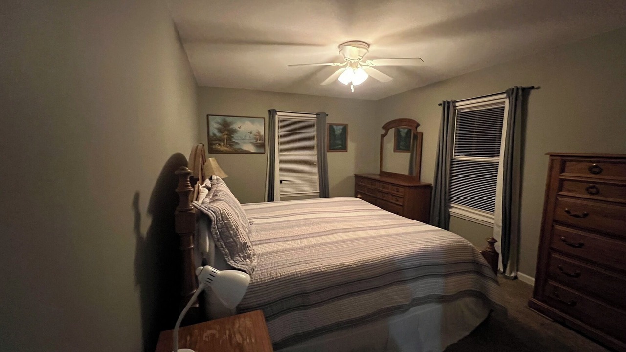 Photo of Bedroom in Almo