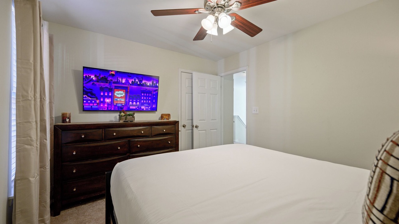 Photo of Bedroom in Acworth