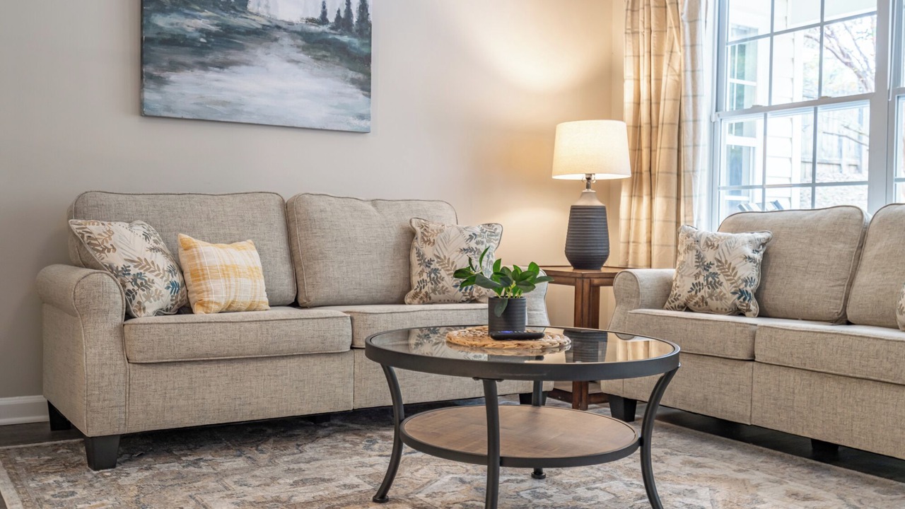 Photo of Livingroom in Silver Creek