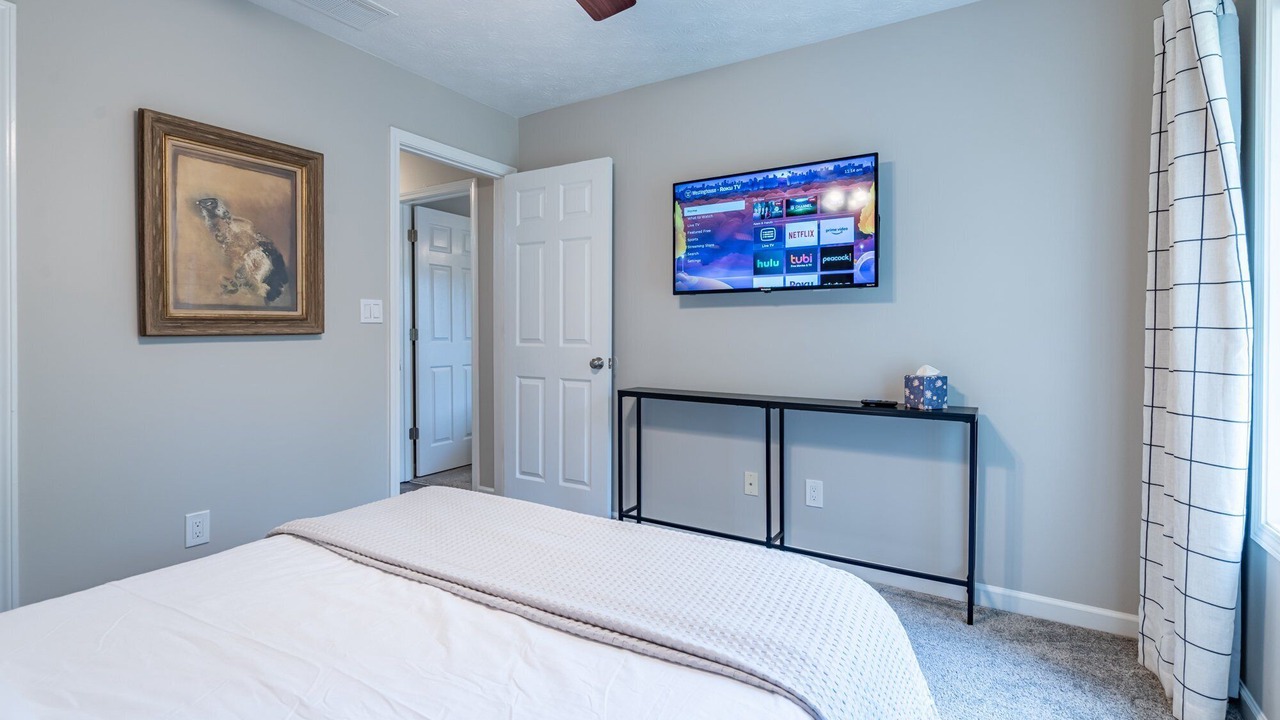 Photo of Bedroom in Silver Creek