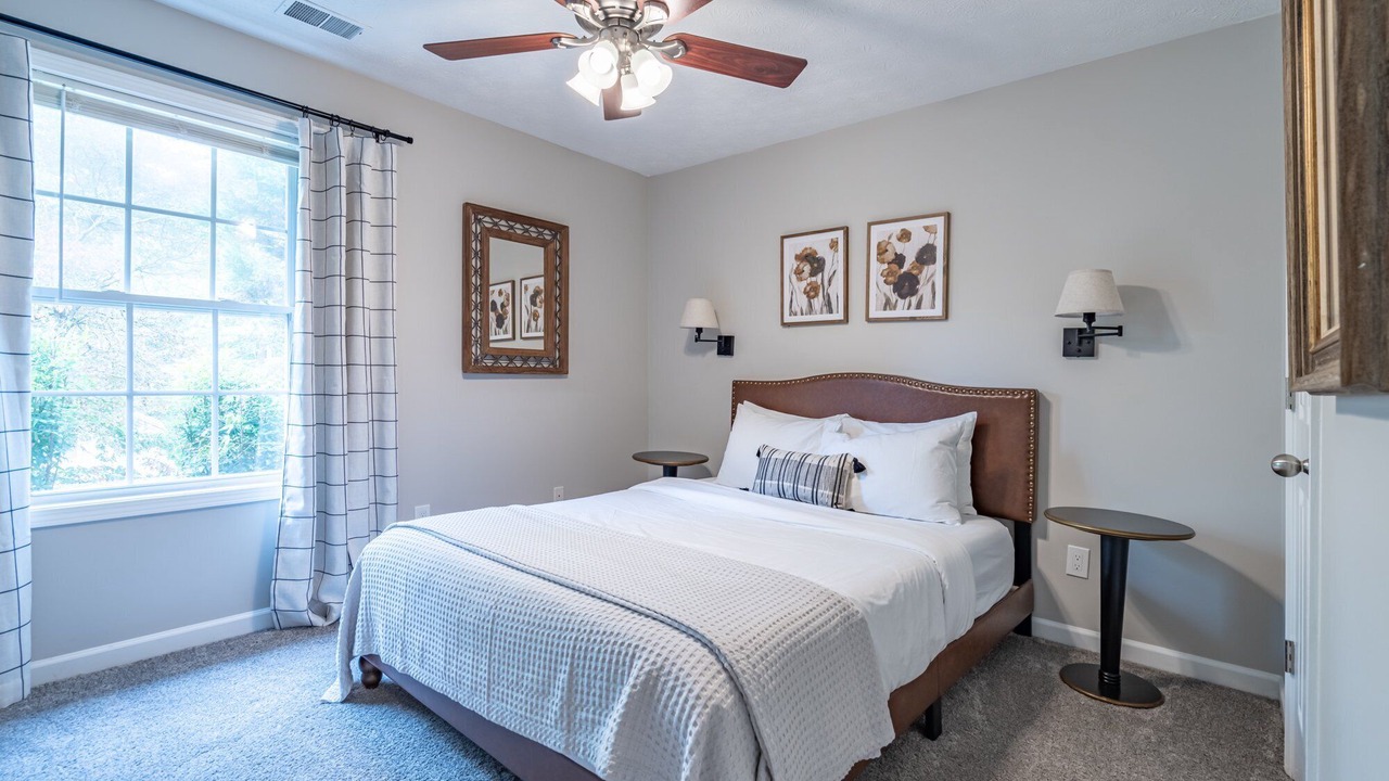 Photo of Bedroom in Silver Creek