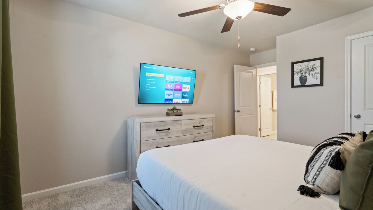 Photo of Bedroom in Norcross