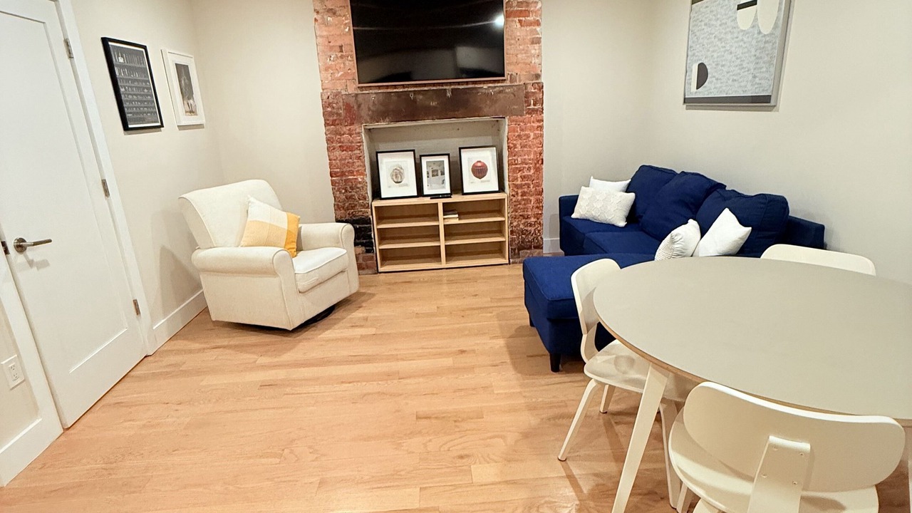 Photo of Others in Harsimus Cove