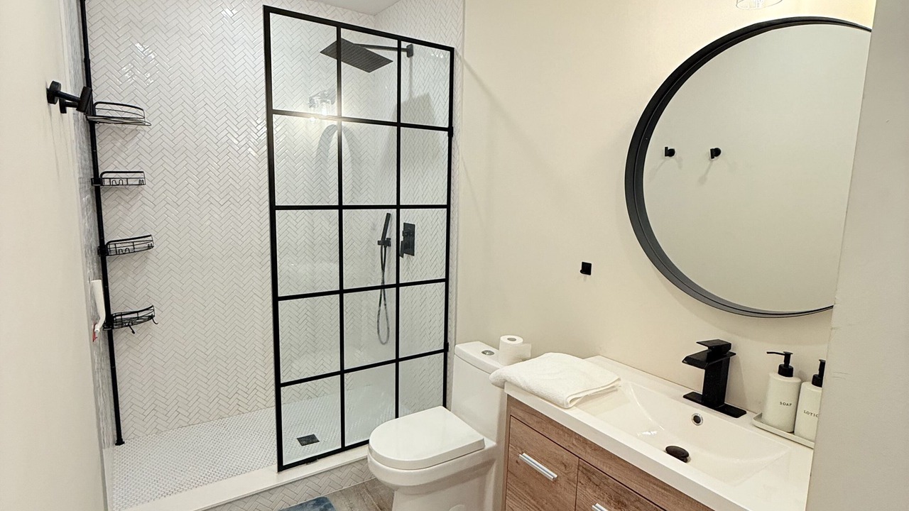 Photo of Bathroom in Harsimus Cove