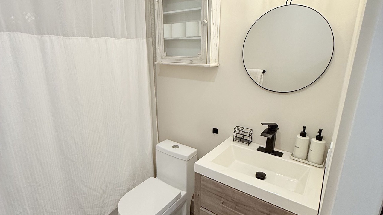 Photo of Bathroom in Harsimus Cove