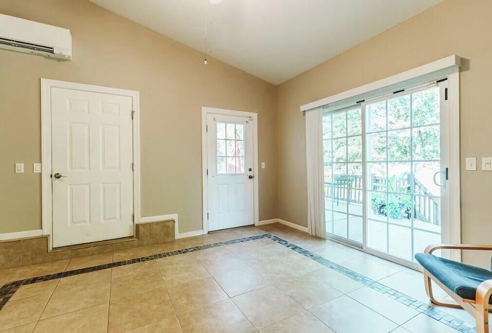 Photo of Others in Springfield