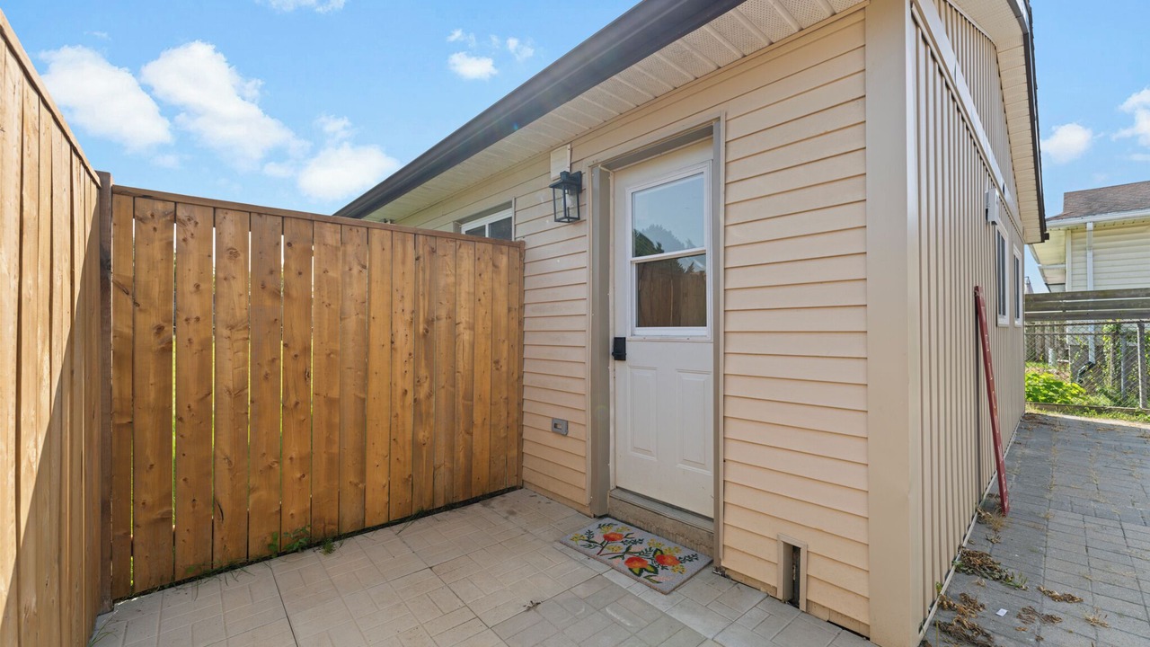 Photo of Outdoor in Welland