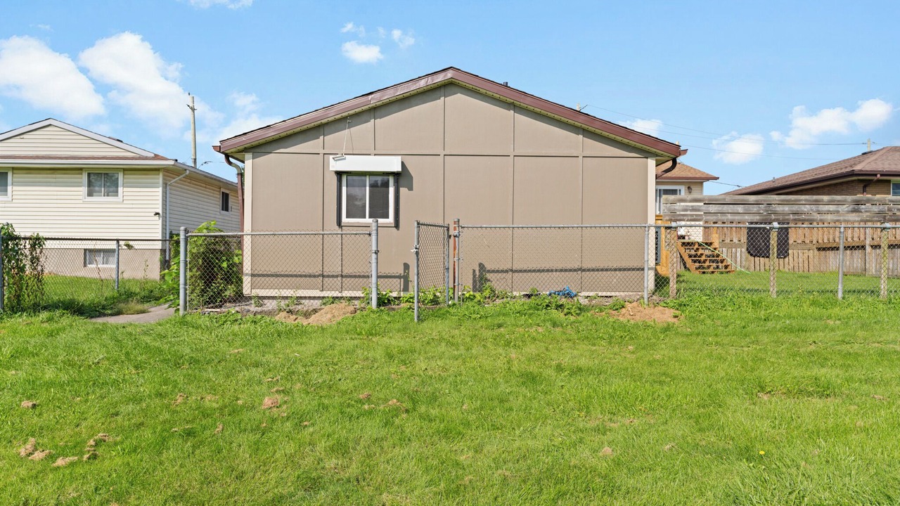 Photo of Outdoor in Welland