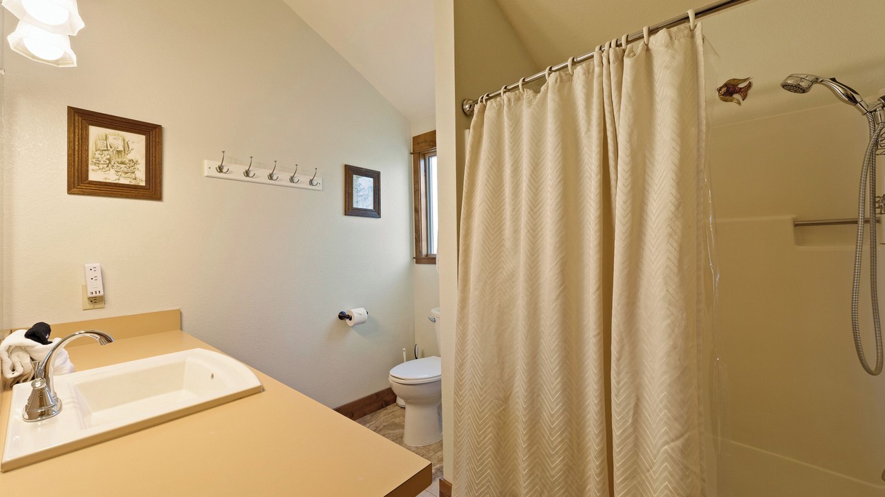 Photo of Bathroom in Deer Park