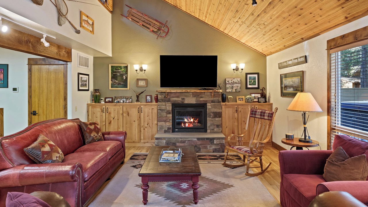 Photo of Livingroom in Deer Park