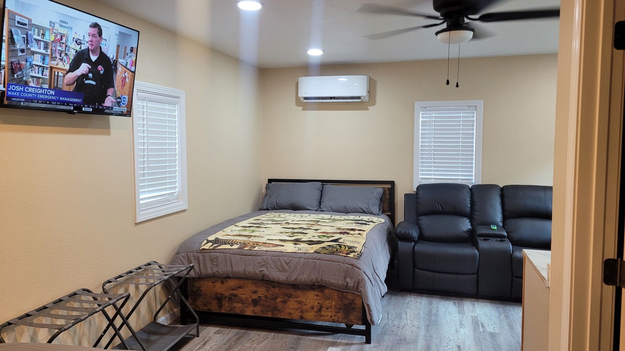 Photo of Bedroom in Broaddus