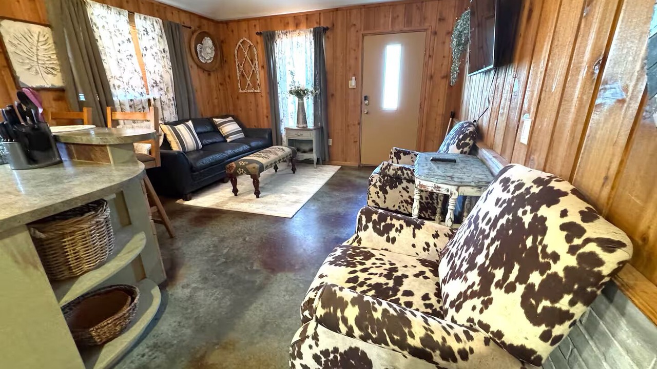Photo of Livingroom in South Side