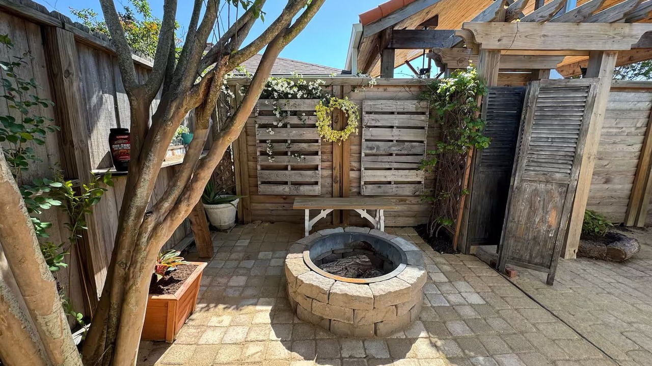Photo of Patio Balcony in South Side