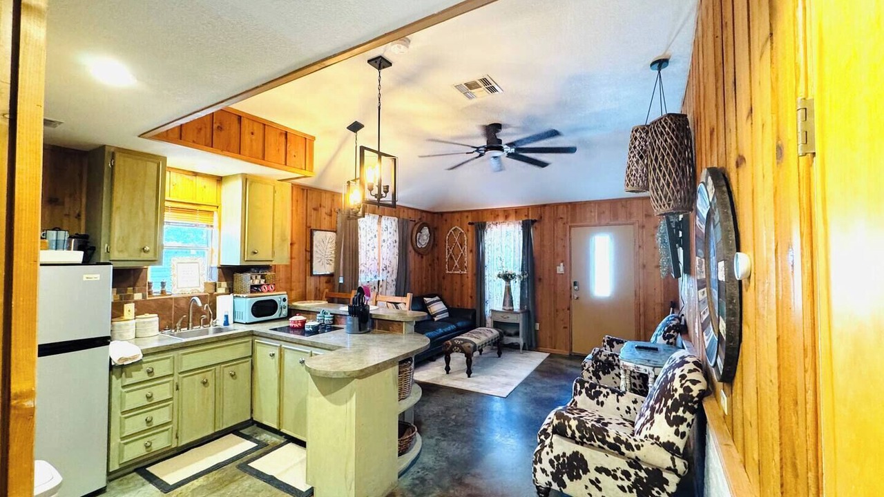 Photo of Livingroom in South Side