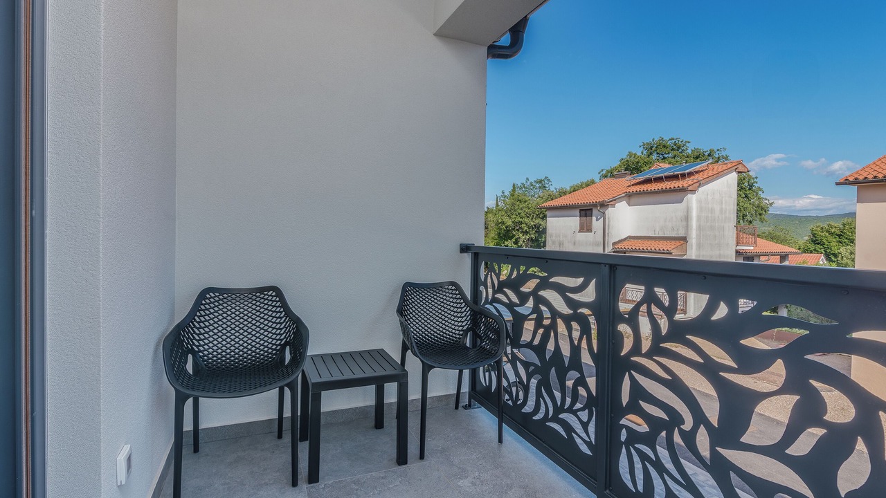 Photo of Outdoor in Kornic