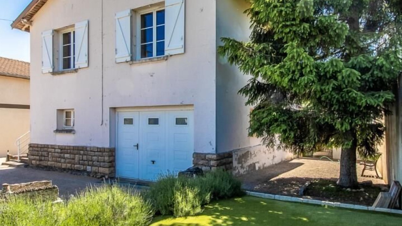 Photo of Outdoor in Fuisse