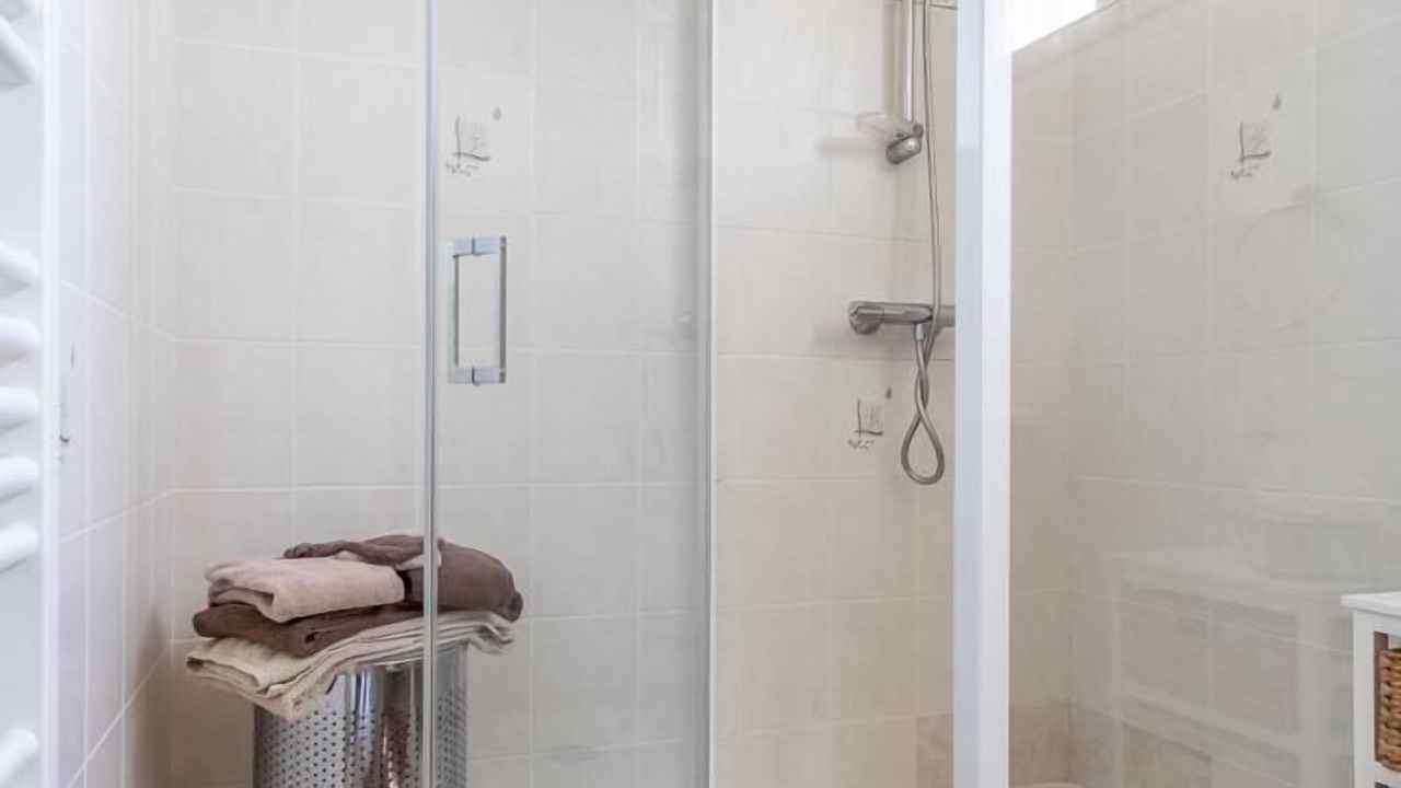 Photo of Bathroom in Fuisse