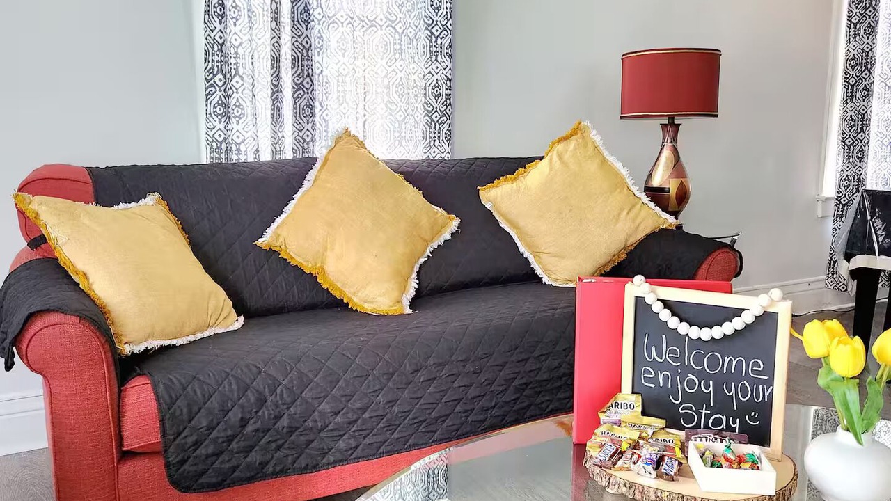 Photo of Livingroom in Elgin