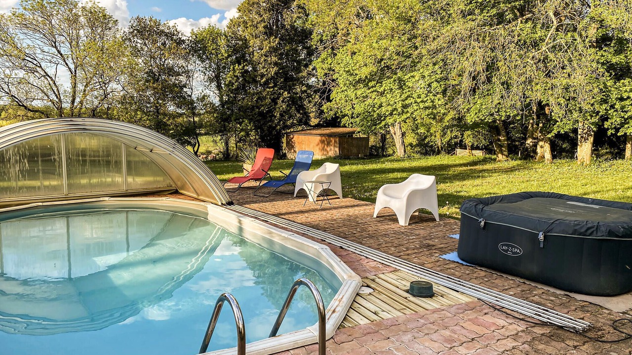 Photo of Outdoor in Parennes