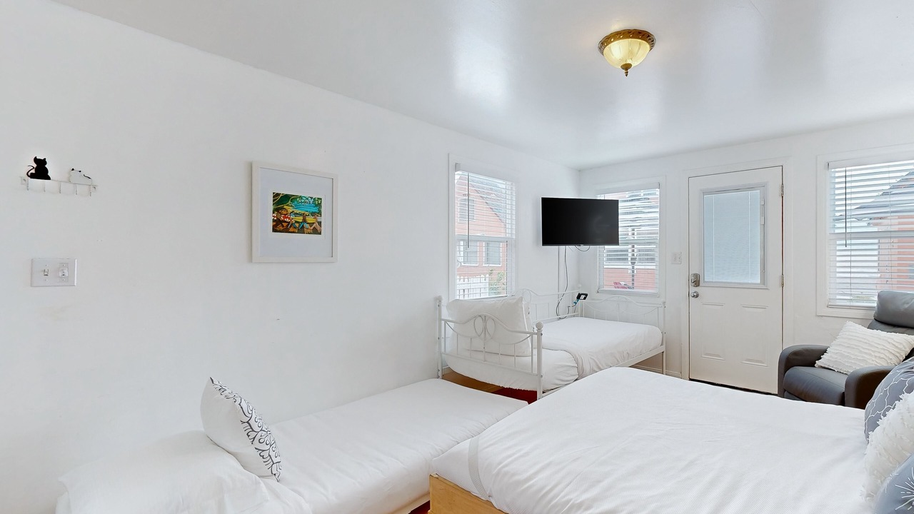 Photo of Bedroom in Townsite