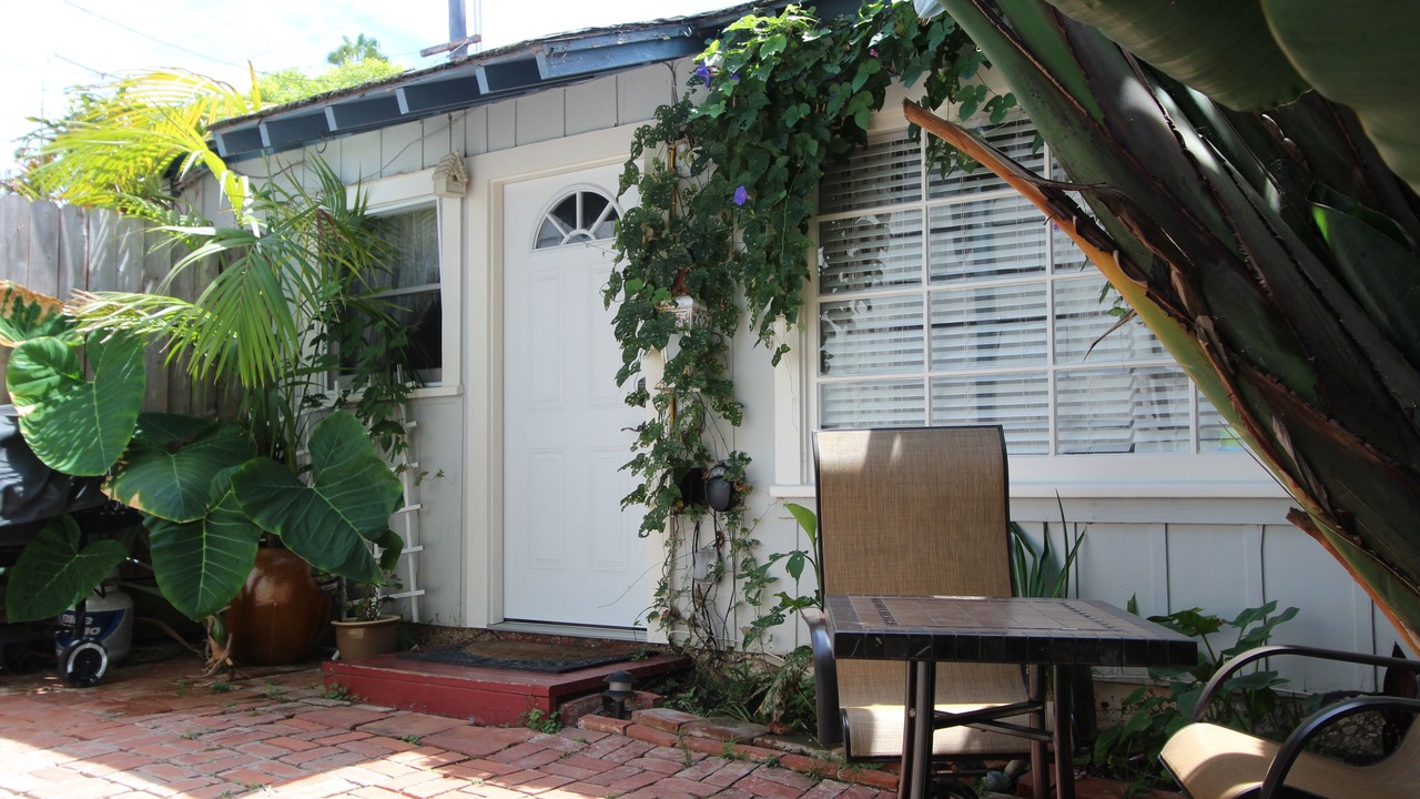 Photo of Patio Balcony in Beach Barber Tract