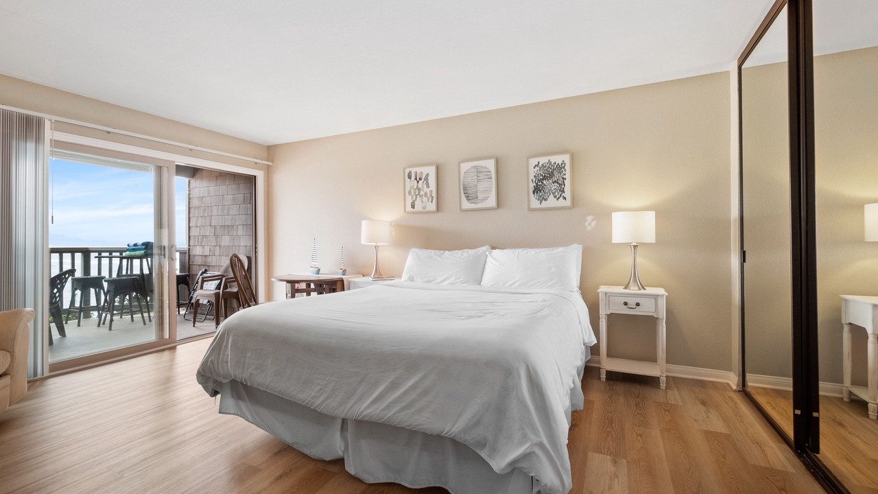 Photo of Bedroom in South Oceanside