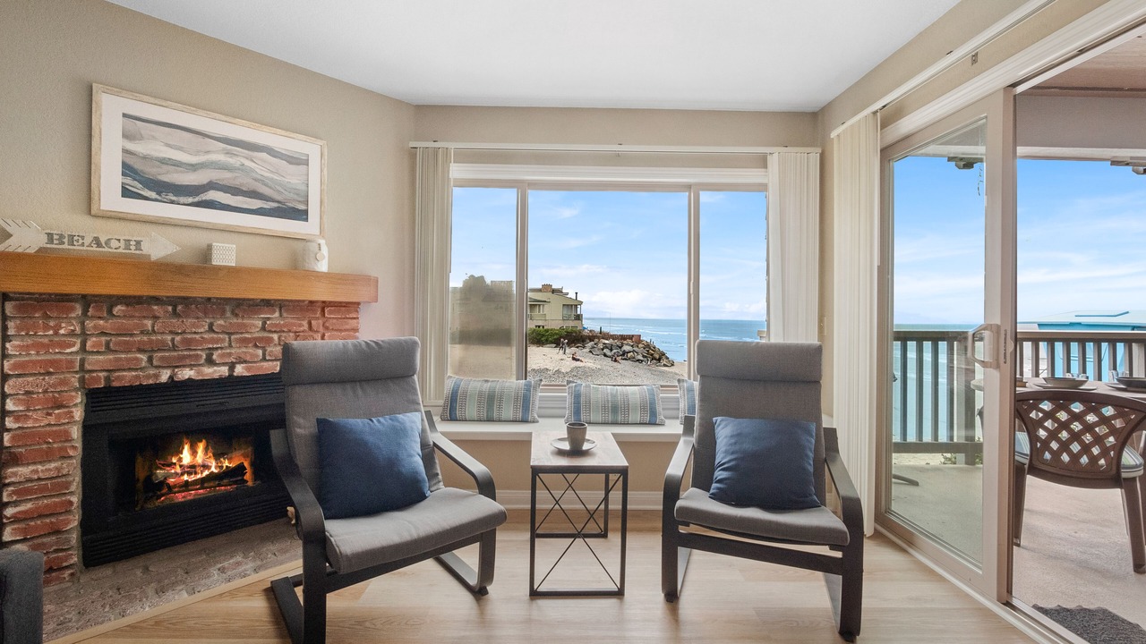 Photo of Livingroom in South Oceanside