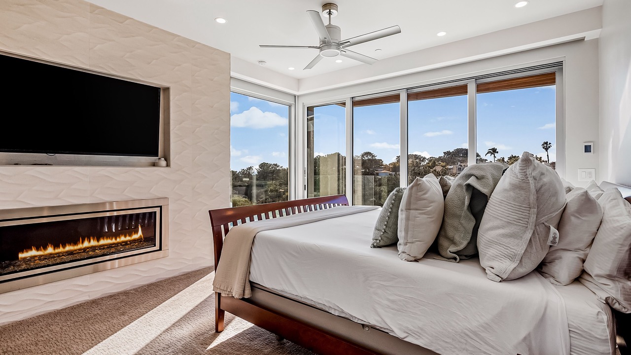 Photo of Bedroom in Del Mar Heights