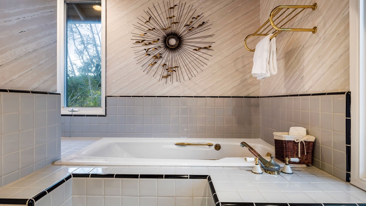 Photo of Bathroom in Hidden Valley