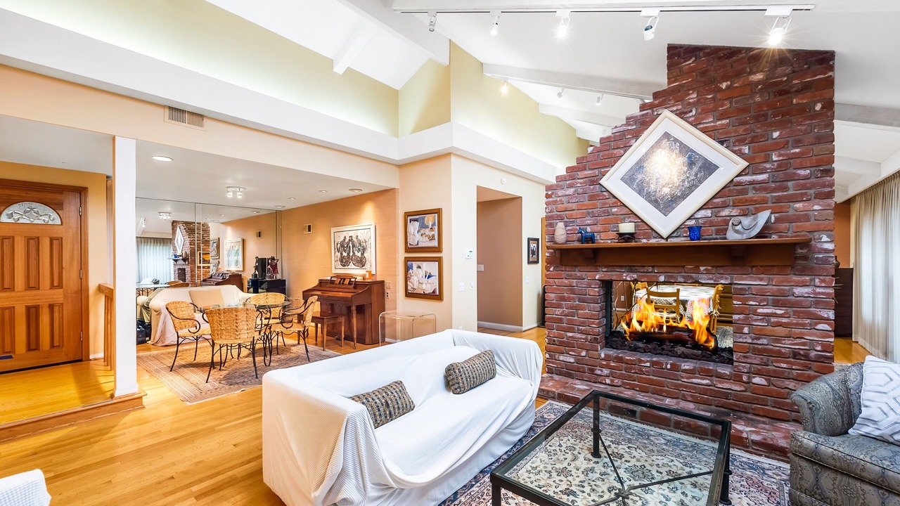 Photo of Livingroom in Hidden Valley