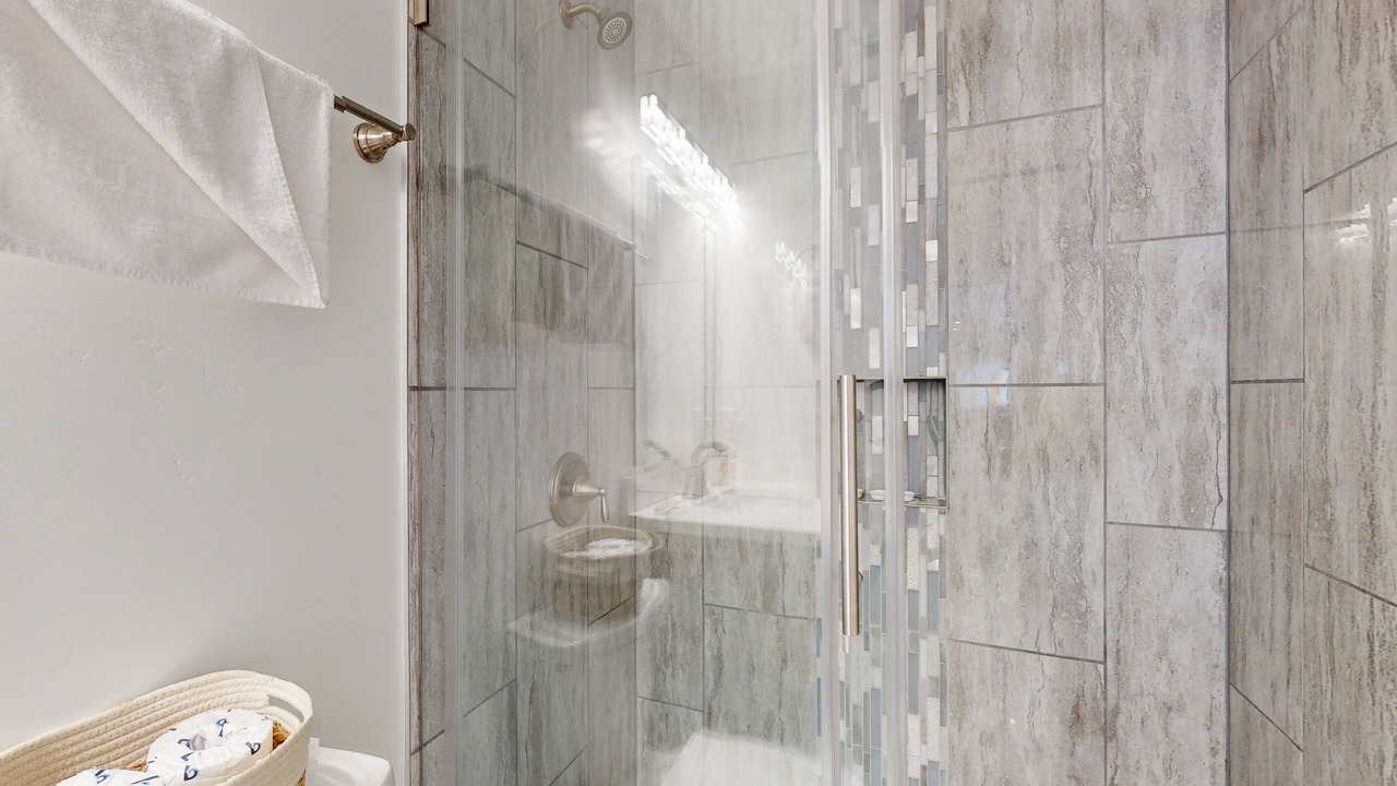 Photo of Bathroom in La Jolla Mesa