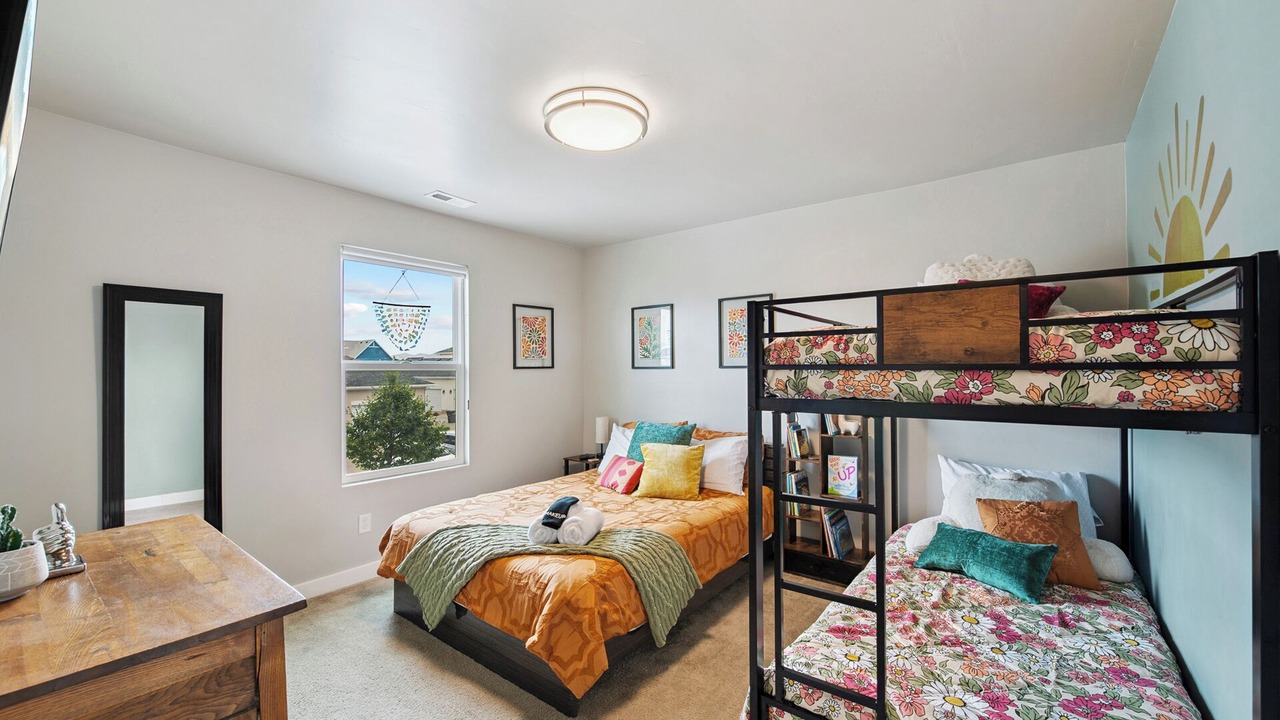 Photo of Bedroom in Daybreak