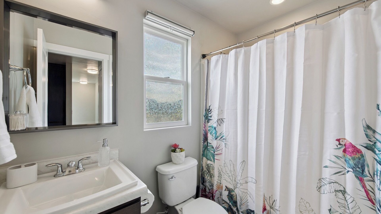 Photo of Bathroom in Daybreak
