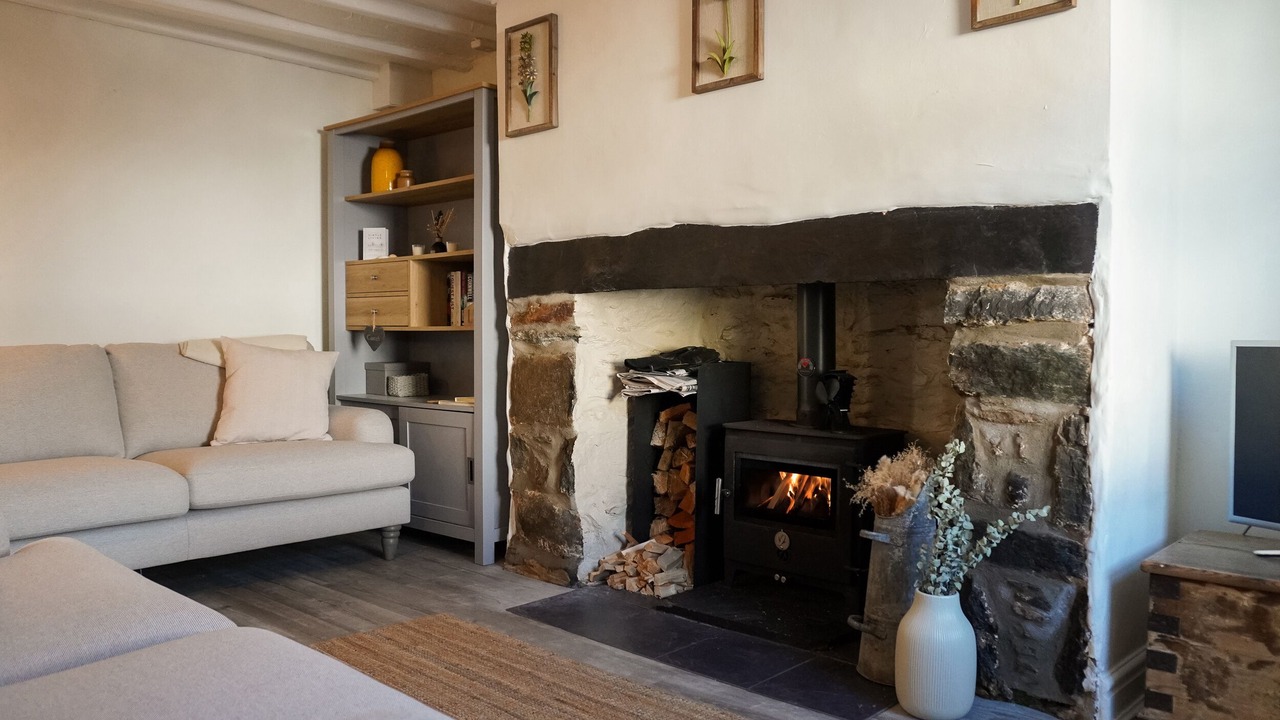 Photo of Livingroom in Newborough