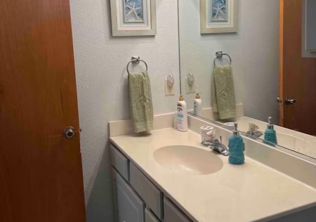Photo of Bathroom in Aransas Pass