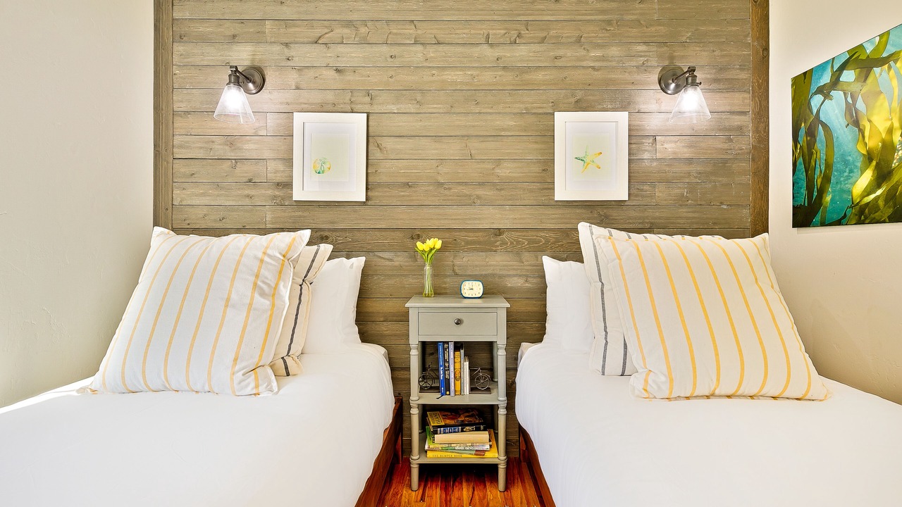 Photo of Bedroom in South Mission Beach