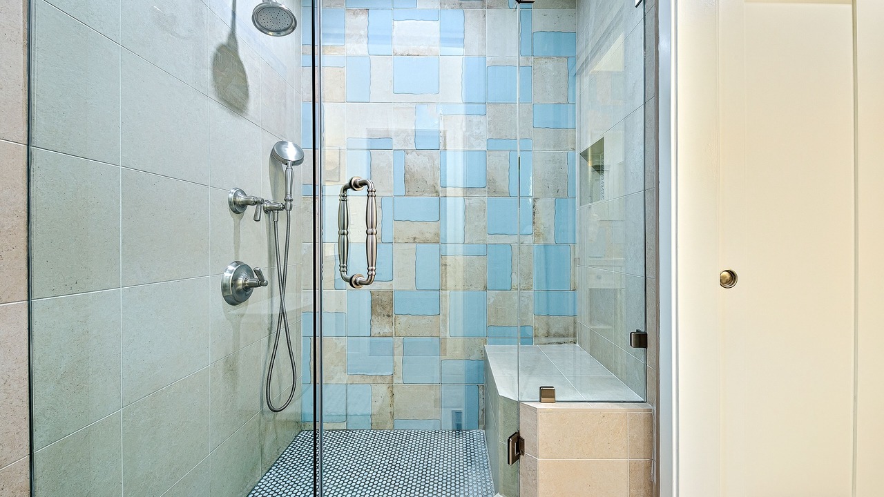 Photo of Bathroom in South Mission Beach