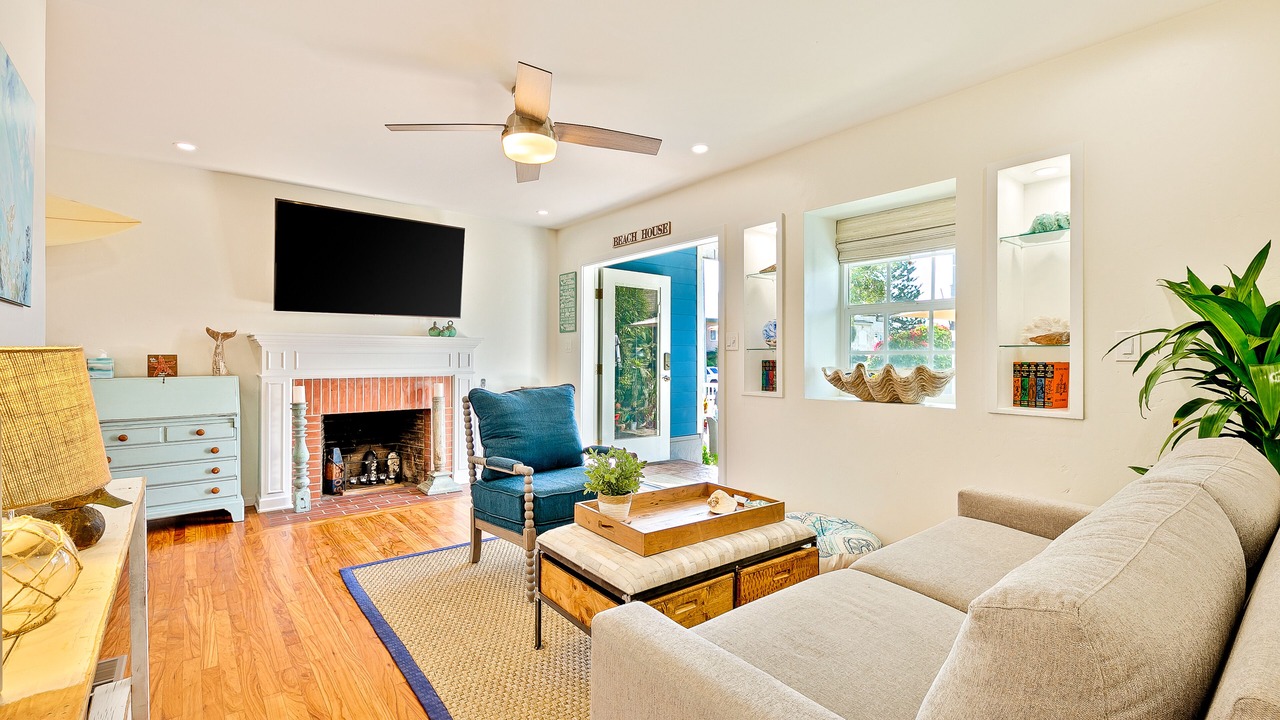 Photo of Livingroom in South Mission Beach