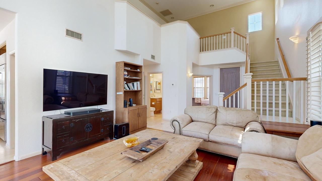 Photo of Livingroom in Carmel Valley