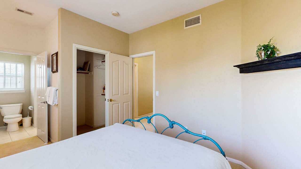Photo of Bedroom in Carmel Valley