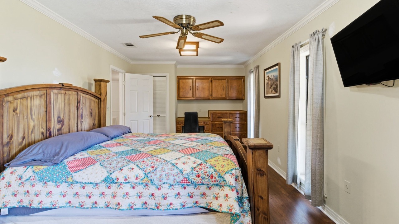 Photo of Bedroom in Hattiesburg
