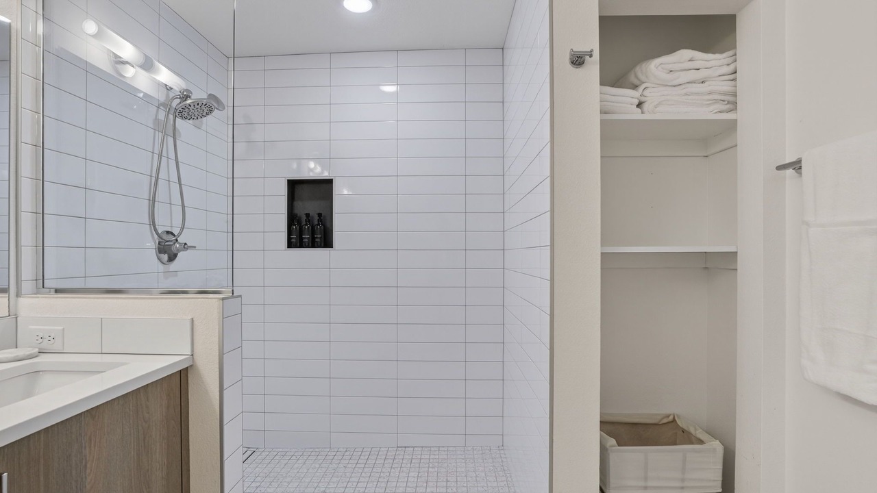 Photo of Bathroom in West Hills