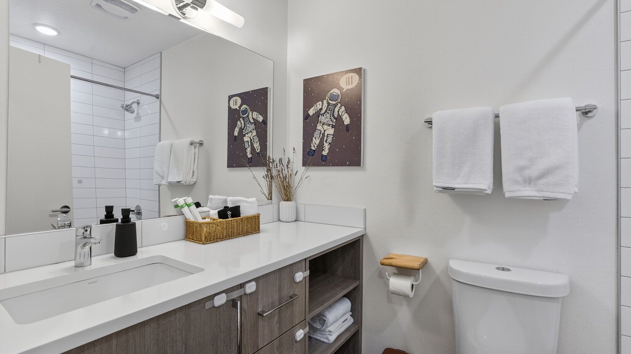 Photo of Bathroom in West Hills