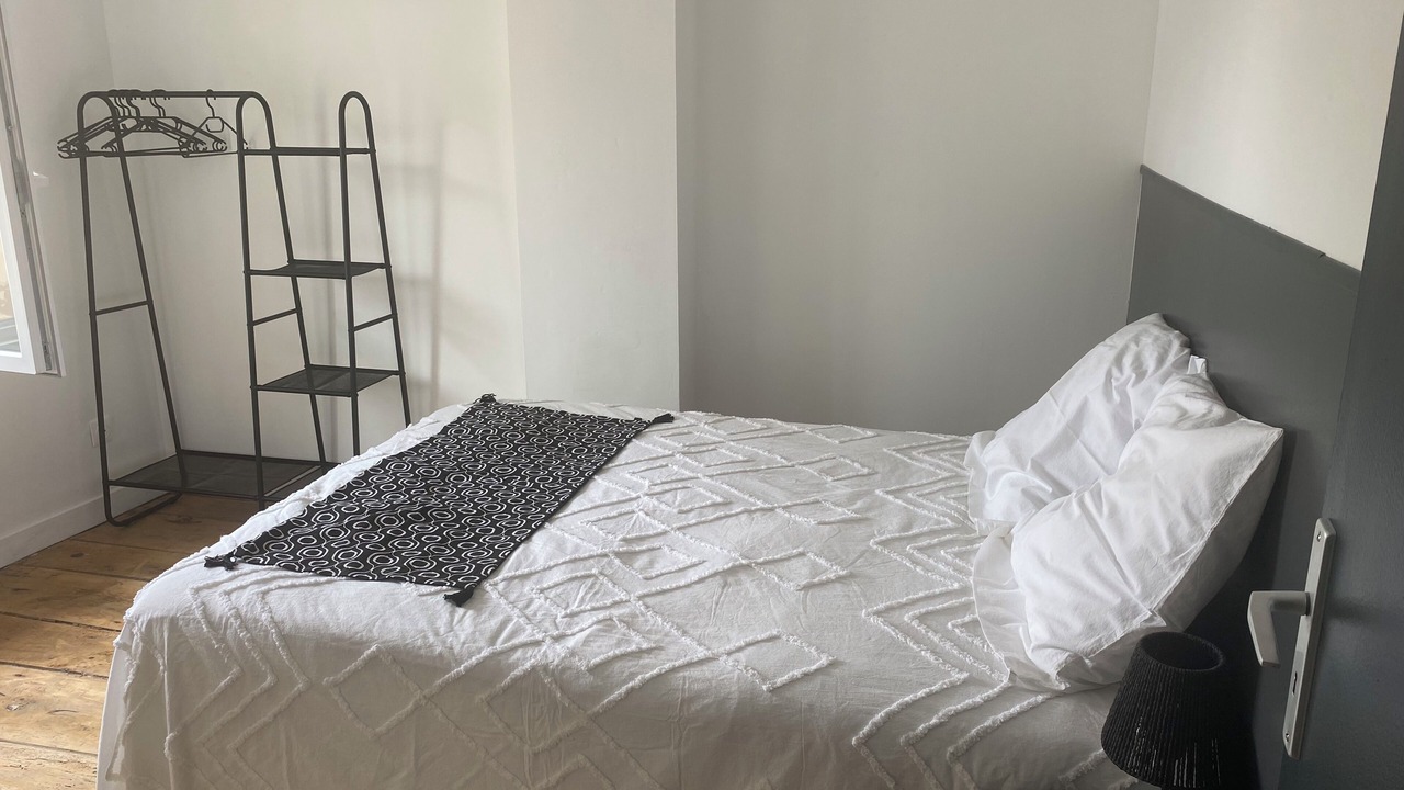 Photo of Bedroom in Aubie-et-Espessas