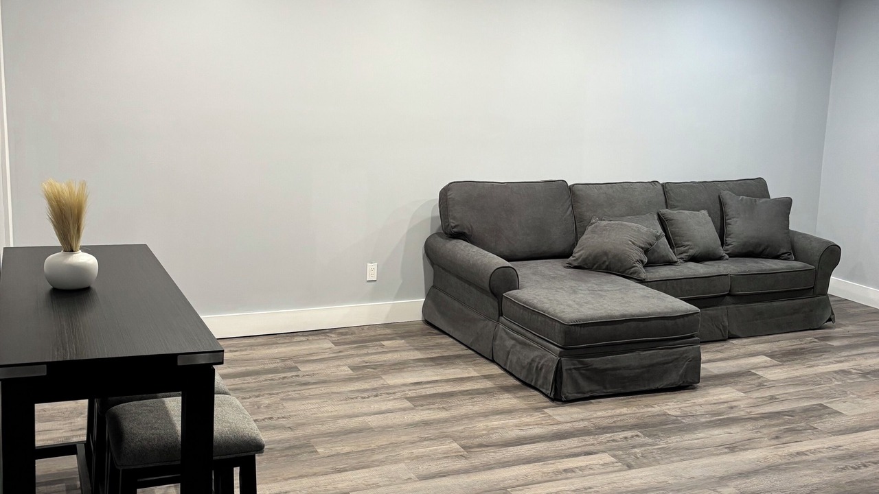 Photo of Livingroom in East Patchogue