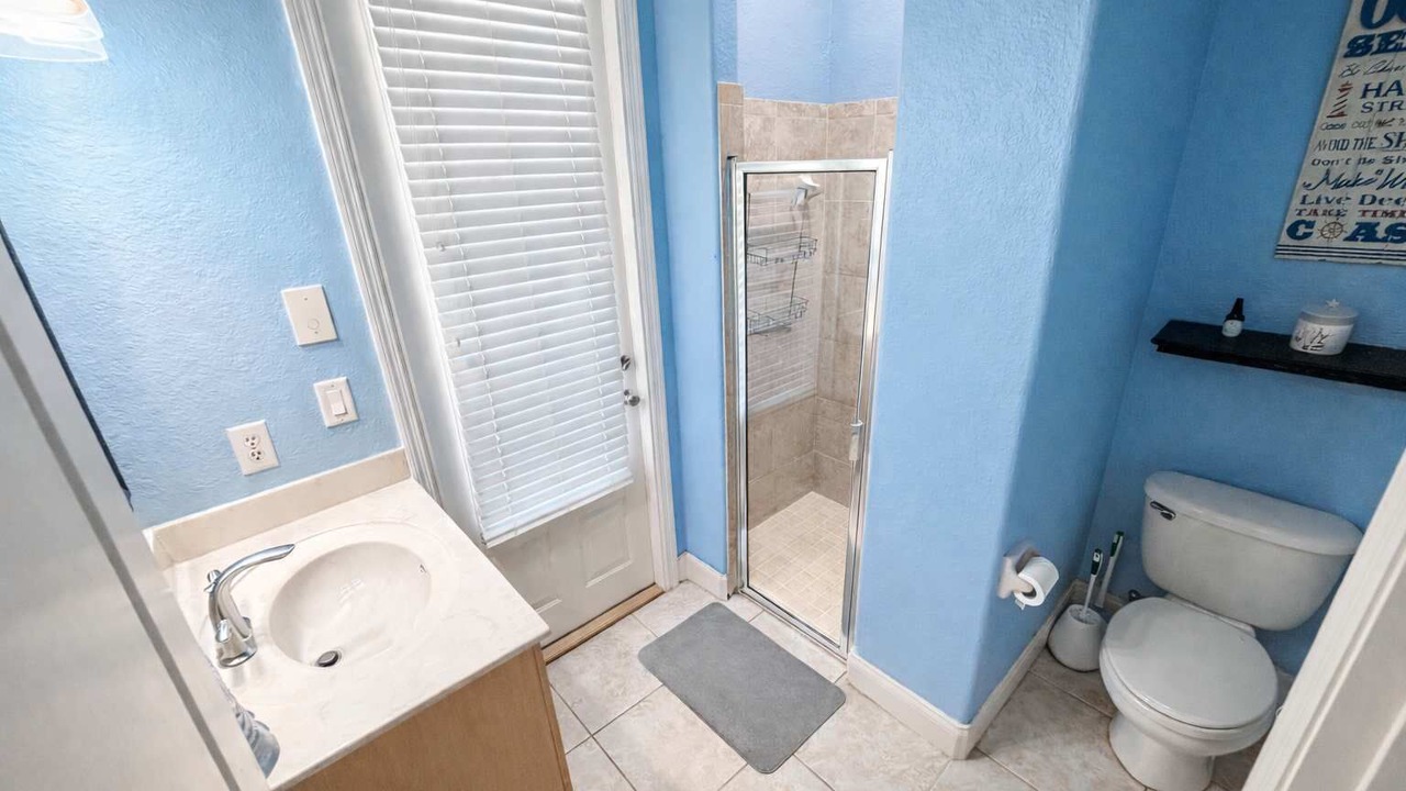 Photo of Bathroom in Lakeland Highlands