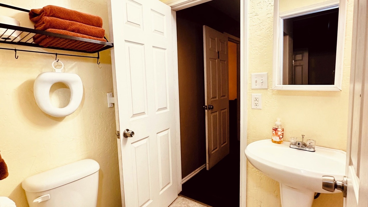 Photo of Bathroom in Lawton