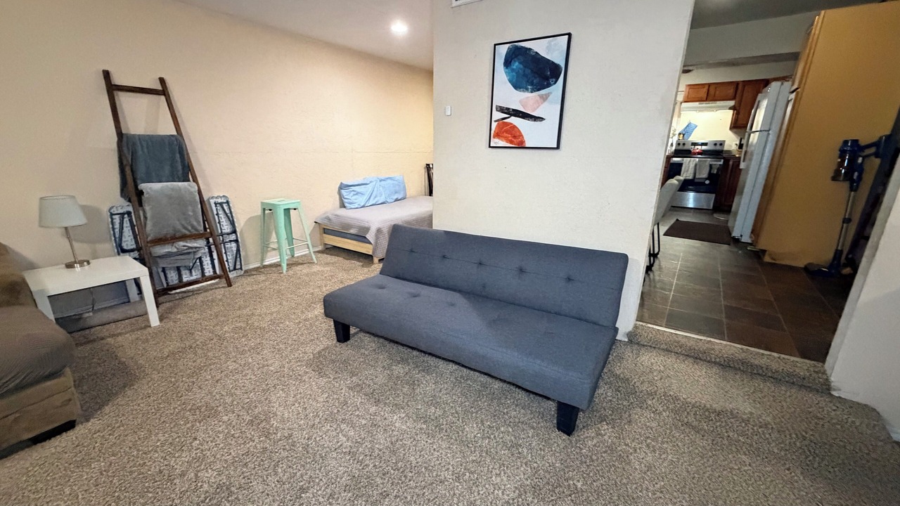 Photo of Livingroom in Lawton