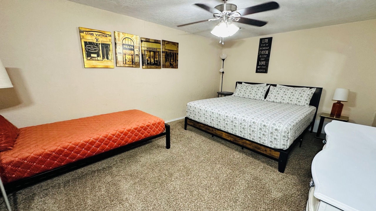 Photo of Bedroom in Lawton
